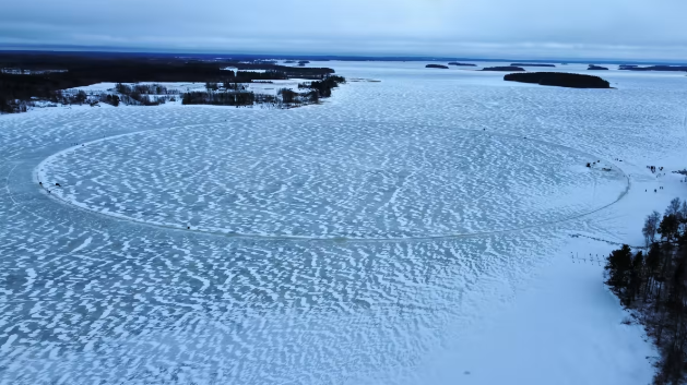 ice carousel